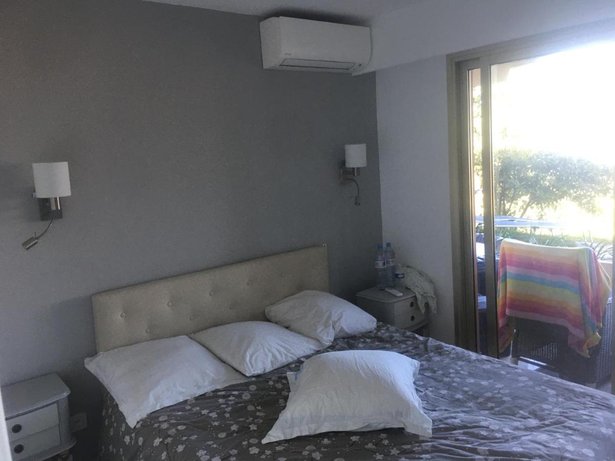 גראס Clim Jardin Et Parking Prive -Piscine Tennis Et Park Vue Mer מראה חיצוני תמונה