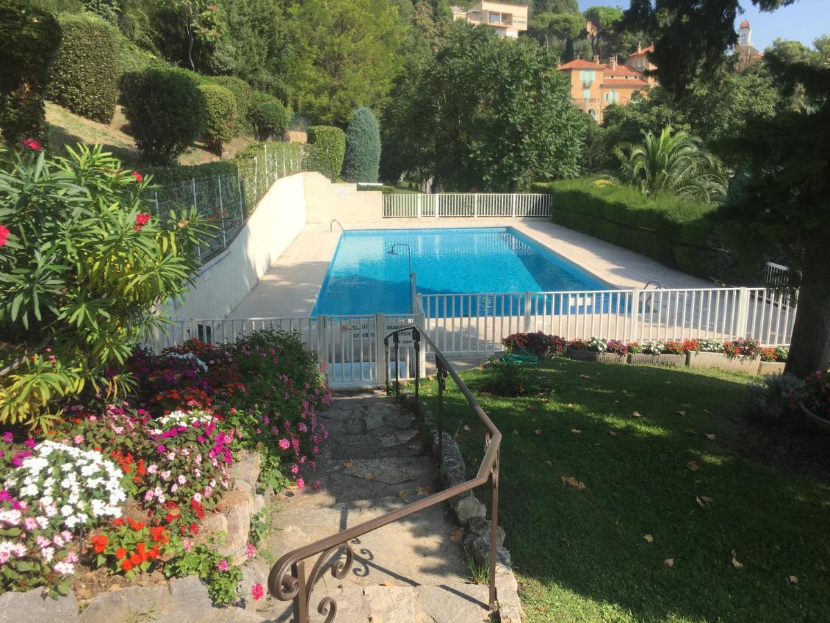 גראס Clim Jardin Et Parking Prive -Piscine Tennis Et Park Vue Mer מראה חיצוני תמונה