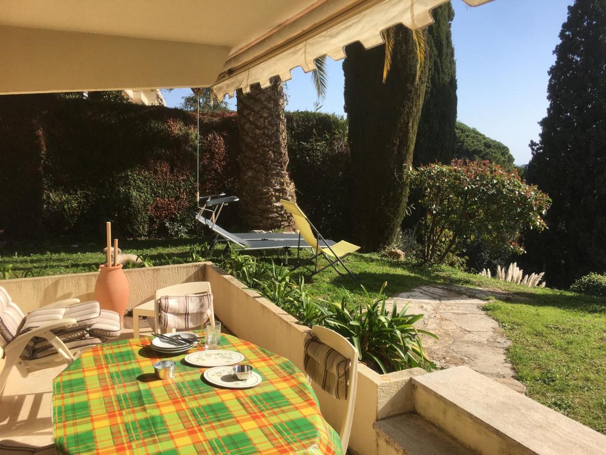 גראס Clim Jardin Et Parking Prive -Piscine Tennis Et Park Vue Mer מראה חיצוני תמונה